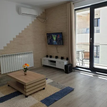 Leon Apartament Apartment Năvodari