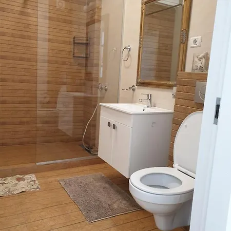 Leon Apartament דירה