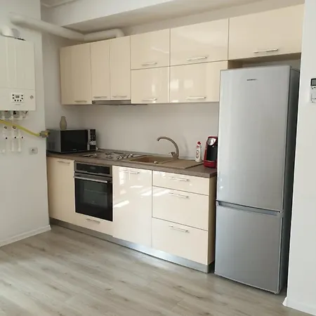 דירה Leon Apartament Năvodari